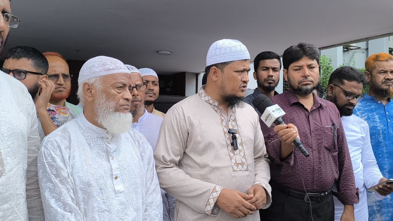 ৯ সেপ্টেম্বর নারায়ণগঞ্জকে MRT-2 (মেট্রোরেল) প্রকল্পে যুক্ত করার দাবিতে নারায়ণগঞ্জ জেলা প্রশাসক এর নিকট স্মারকলিপির প্রদান